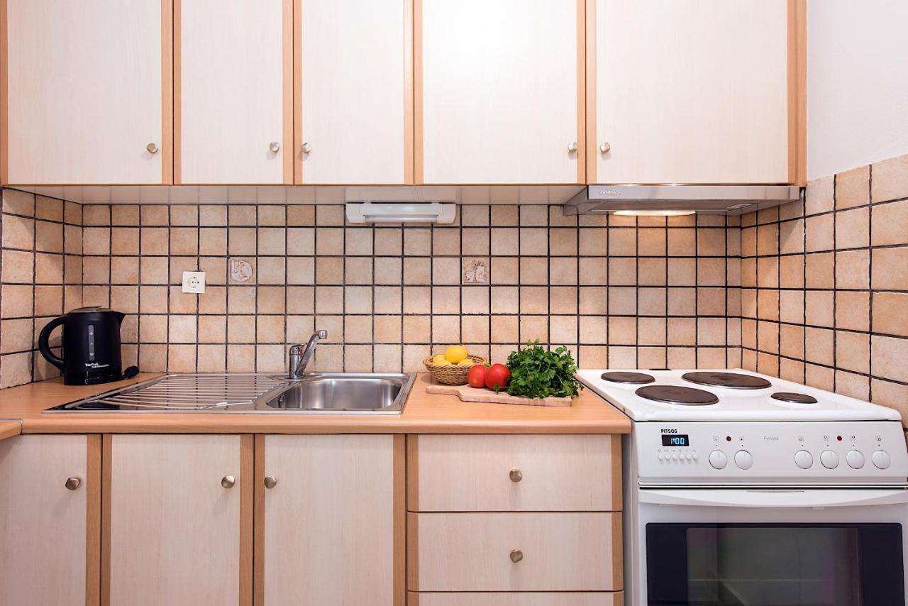 Kokoros Apartments Kato Korakiana المظهر الخارجي الصورة